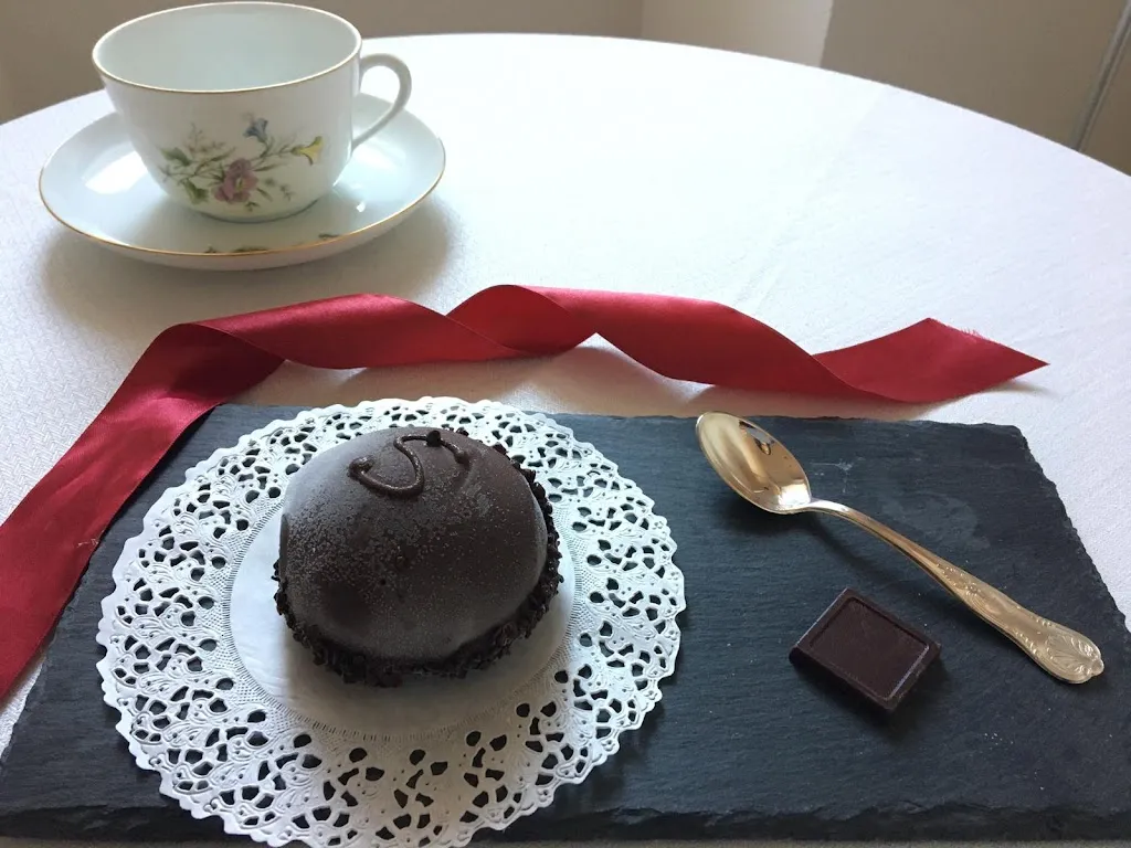 Menu_Viaborgosettantadue Lounge bar & Restaurant_Accadia_image_1