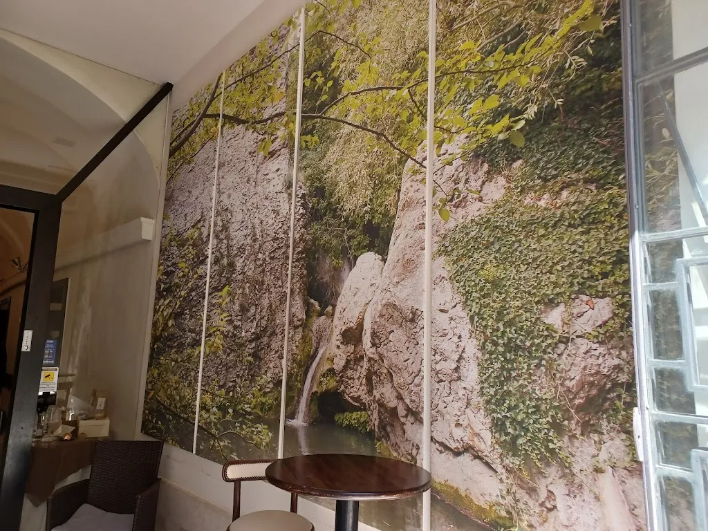 Dora Colavito_Viaborgosettantadue Lounge bar & Restaurant_Accadia_review