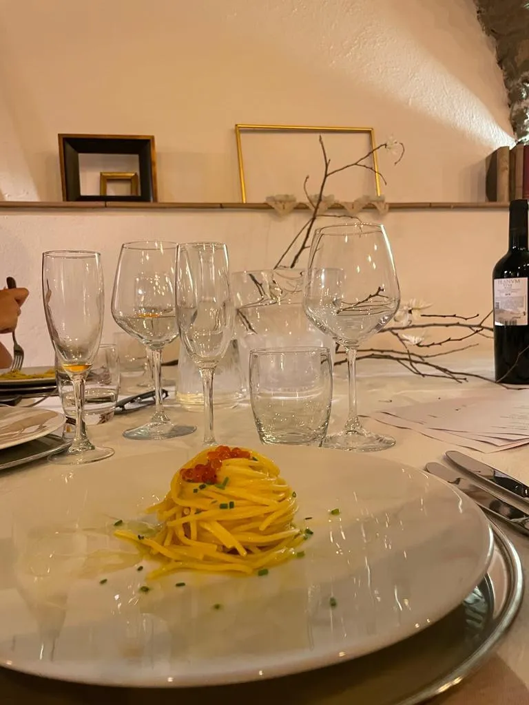 Viaborgosettantadue Lounge bar & Restaurant_Accadia_slider_image_2