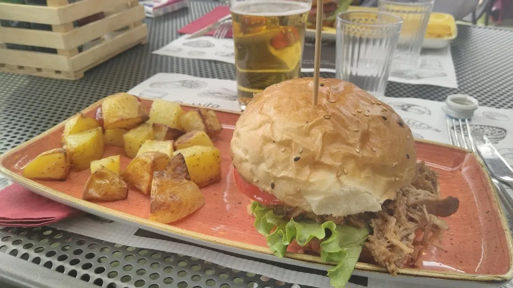 Menu_Be White Après Ski & Restaurant_Bormio_image_8