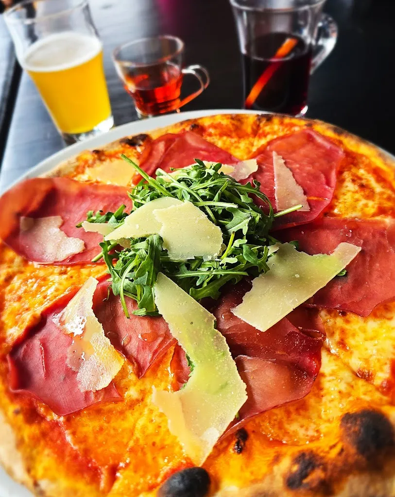 Michael Nae_Chalet La Rocca Ristorante Pizzeria_Bormio_recensione