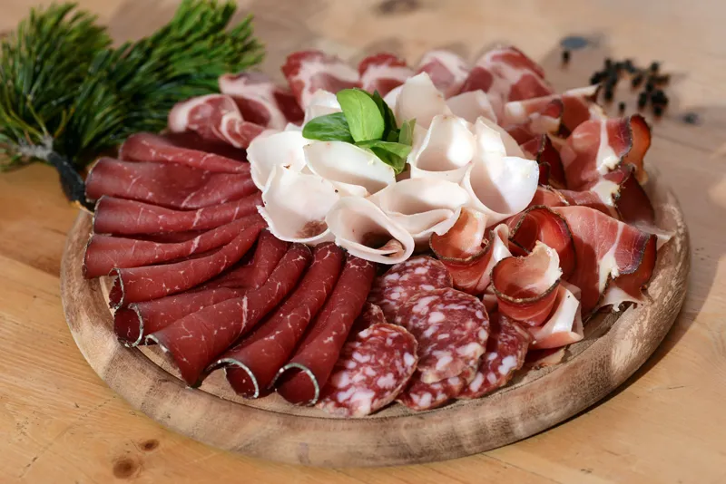 Chalet La Rocca Ristorante Pizzeria_Bormio_slider_image_2