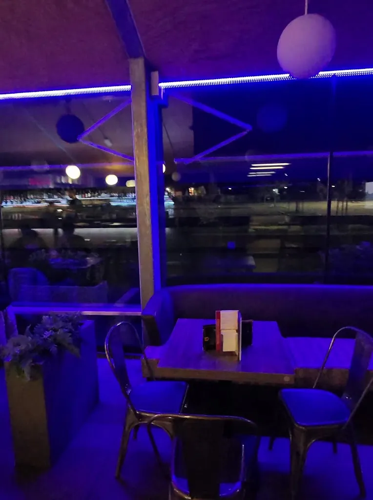 Garden Bistrot_Bovisio-Masciago_slider_image_2