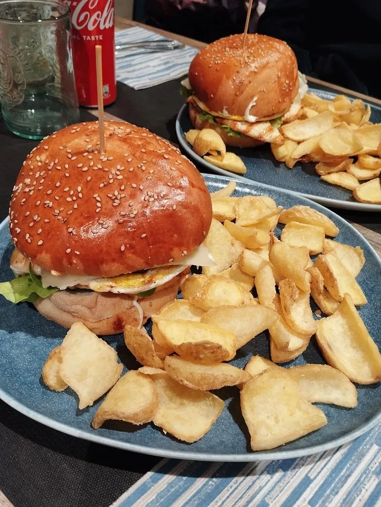 Zio Pizza e Burger Bovisio_Bovisio-Masciago_slider_image_2