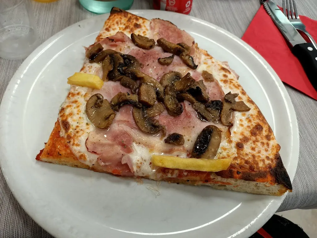 Pizzeria Da Gimma_Bovisio-Masciago_slider_image_2