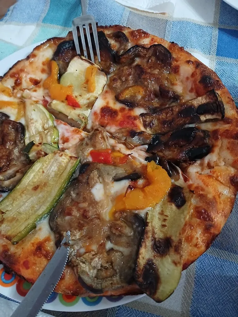 Stasy Trendafilova_Al Padellino di Rizzo F. Pizzeria storica dal 1973_Bovisio-Masciago_review