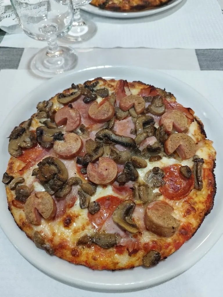 Giovanni Uboldi_Al Padellino di Rizzo F. Pizzeria storica dal 1973_Bovisio-Masciago_review