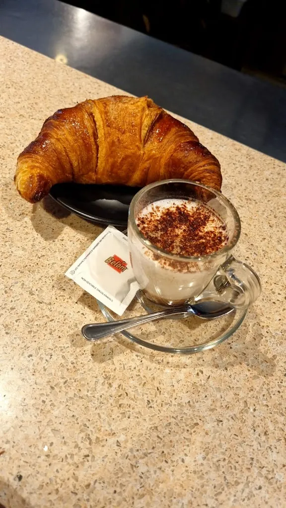 Anastasia Pub_Brembio_slider_image_3