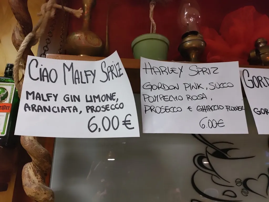 Menu_Bar Il Portichetto_Brenno Useria_image_1