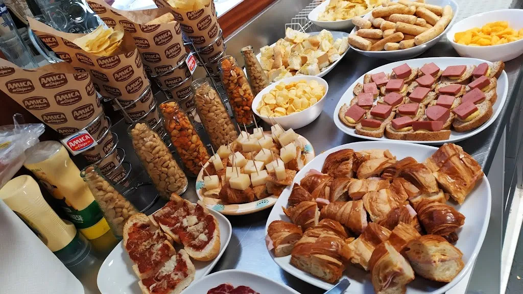 Bar Il Portichetto restaurant in Brenno Useria