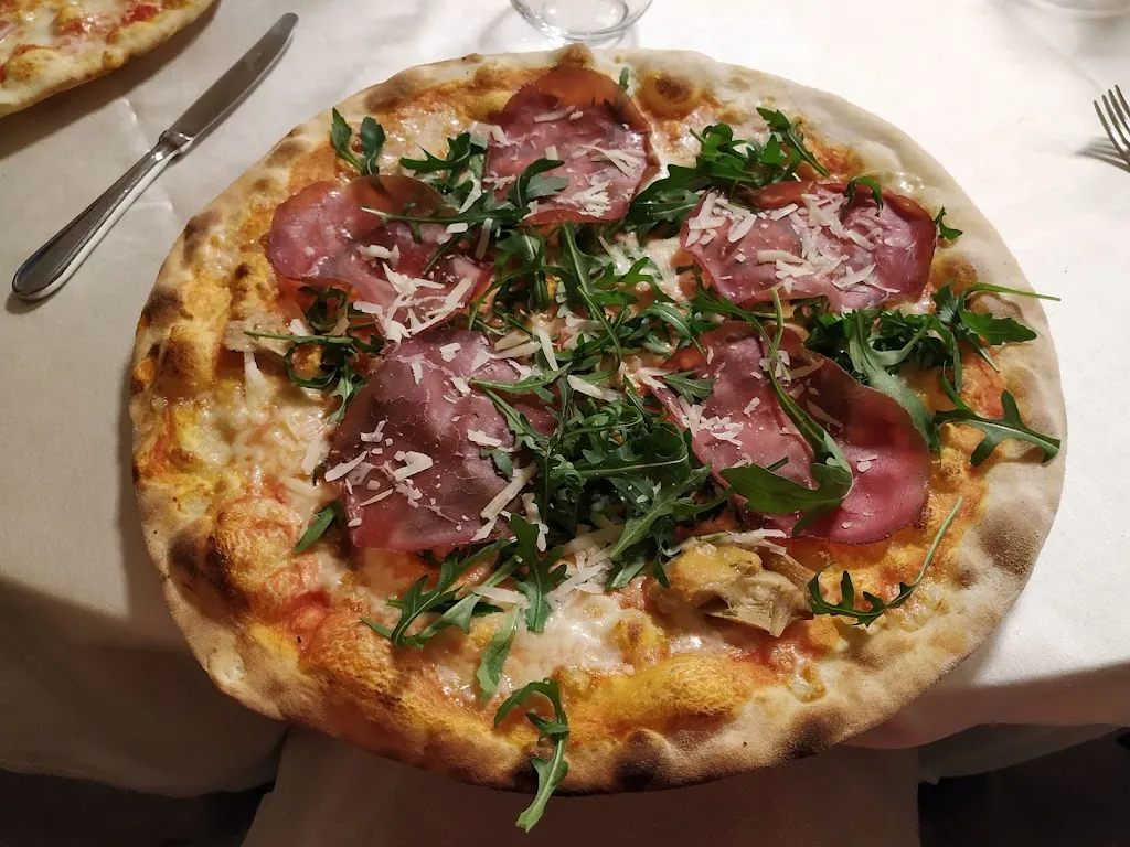 Alessandra Epifani_La Nuova Villa Aurelia_Bregnano_review