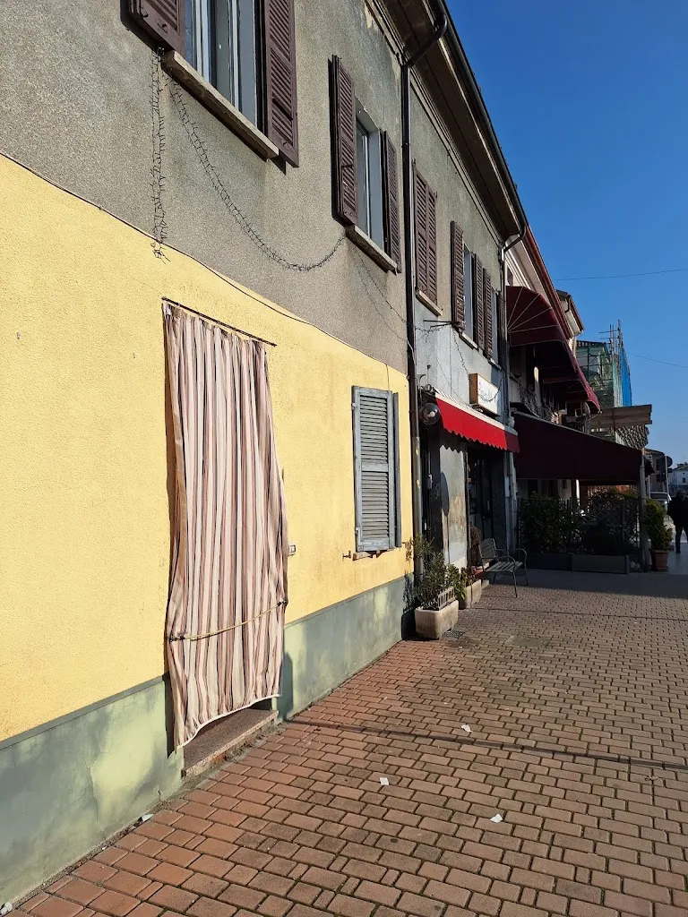 Pizzeria 3 monti _Bressana_slider_image_3