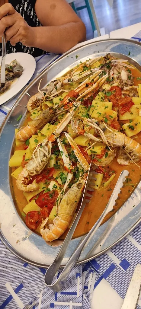 Fjorenco Hysi_Mare in Tavola_Accadia_review