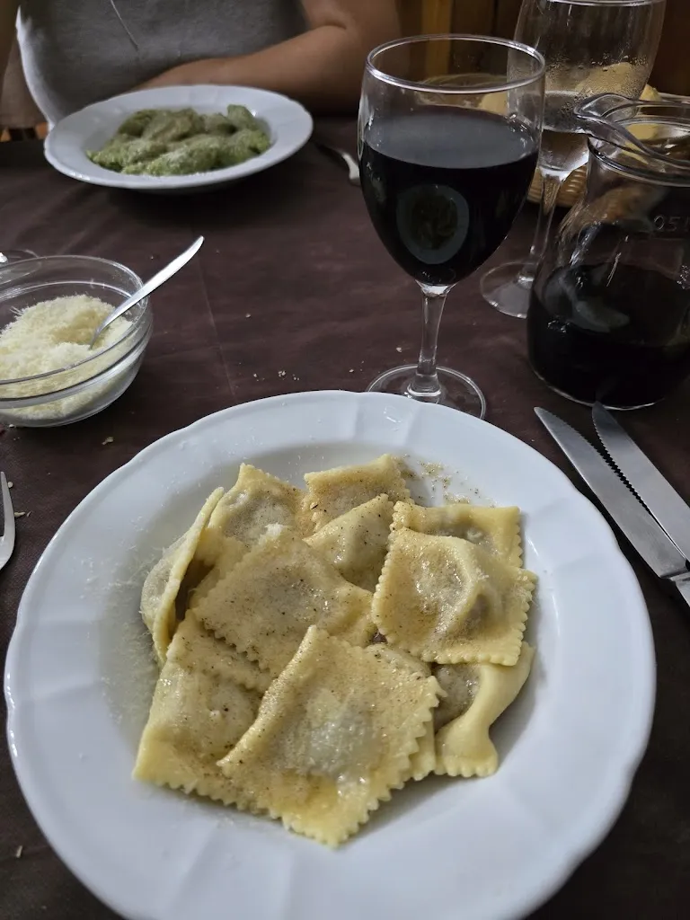 Trattoria Taverna_Breno_slider_image_2