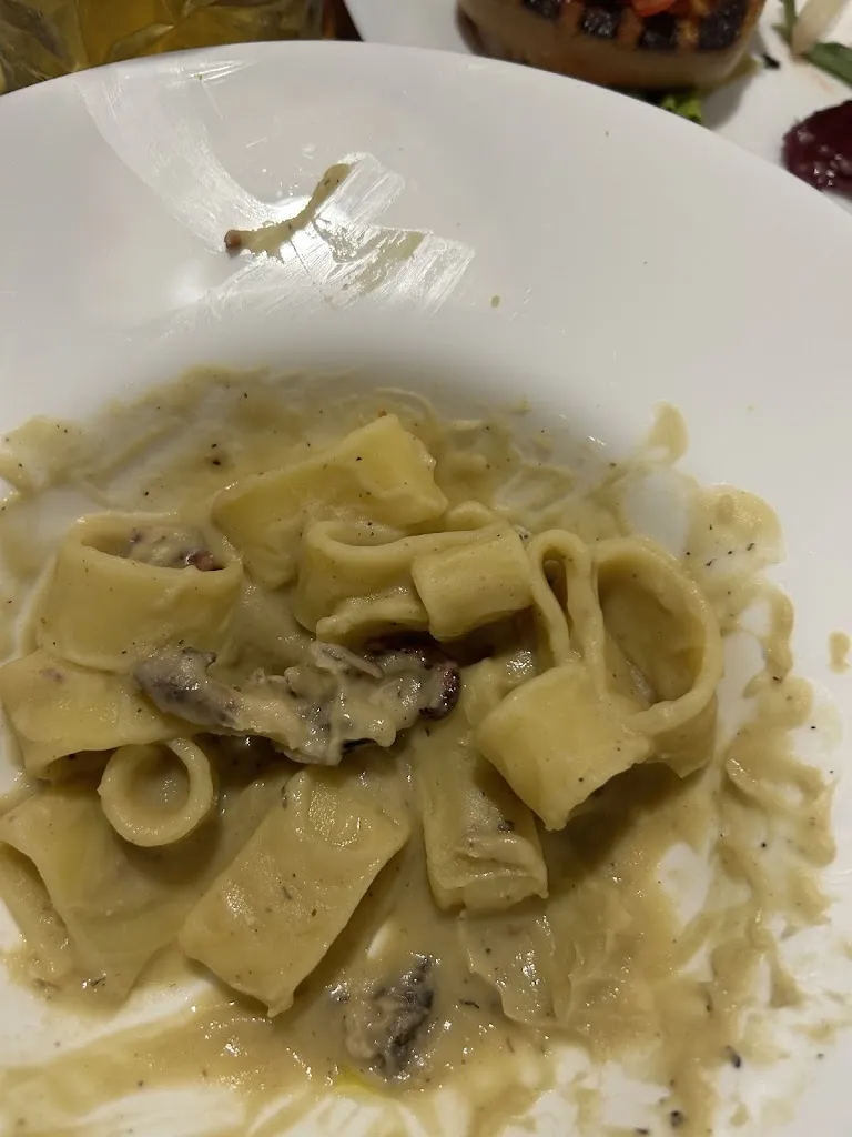 Adam Hudson_Osteria La Giara_Accadia_review