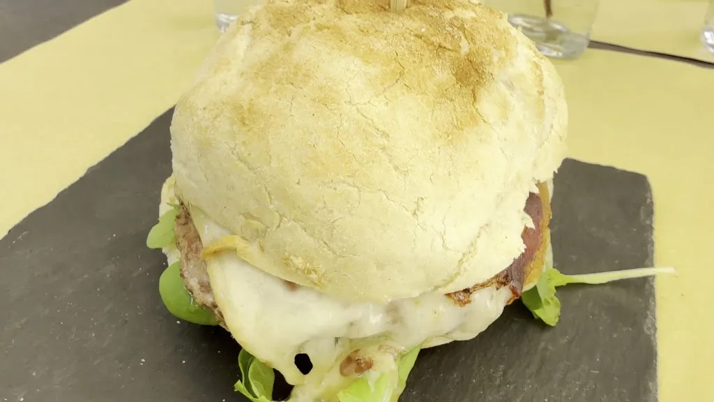 Bistrot Domenighini “al Castello”_Breno_slider_image_1