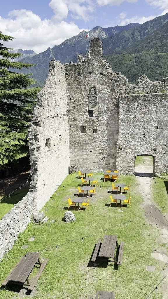 Bistrot Domenighini “al Castello”_Breno_slider_image_3