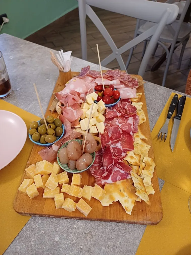 L’OSTERIA_Breno_slider_image_2