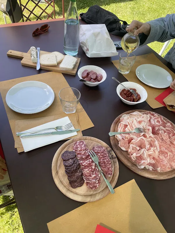 Martina Gullà_Azienda Agricola Massimo Piccinelli_Brinzio_review