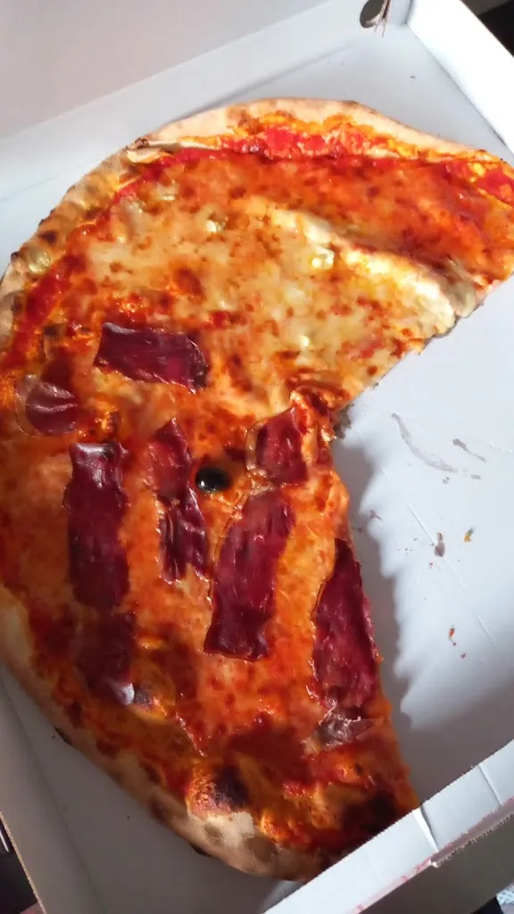 Pizzeria Le Piramidi Di Metwly Mohamed restaurant in Briosco