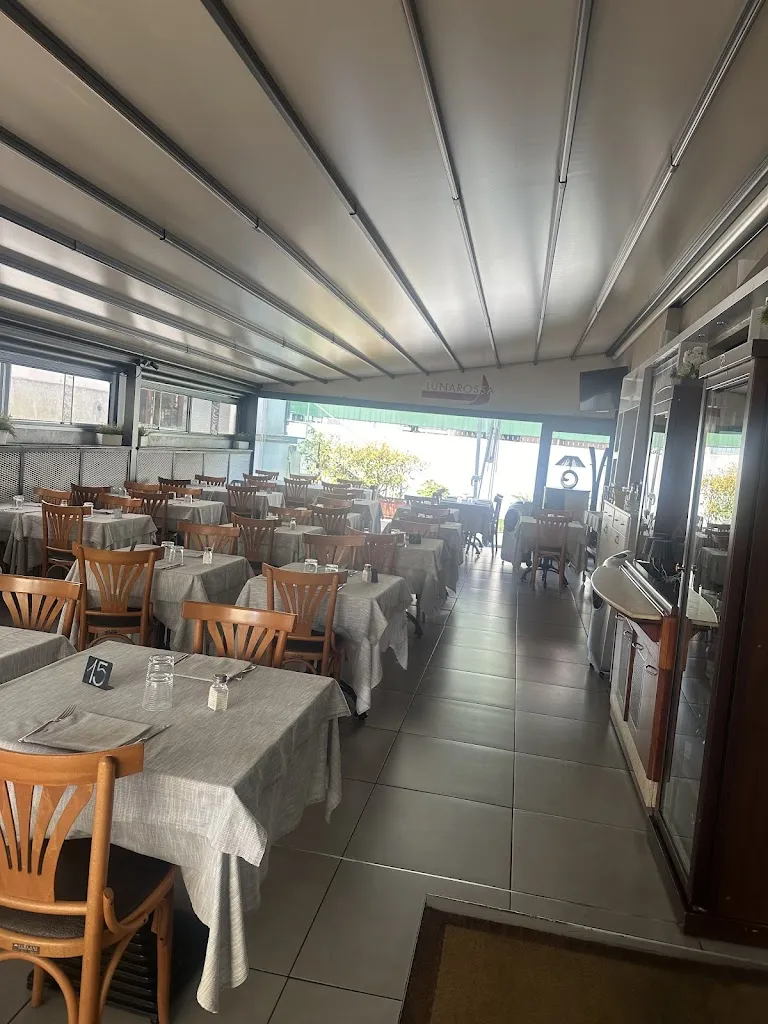 Ristorante Pizzeria Luna Rossa_Brivio_slider_image_1