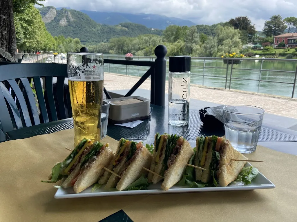 Tofè Cafè_Brivio_slider_image_2