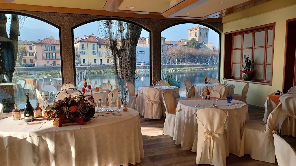 Ristorante Hotel La Sosta_Brivio_slider_image_1