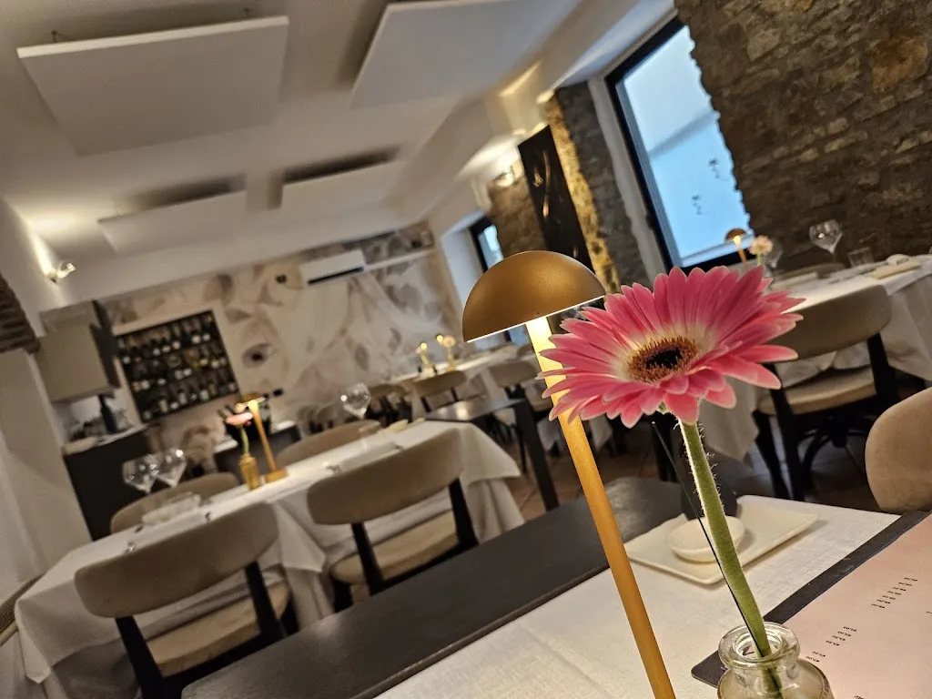 Trattoria Camozzi restaurant in Brumano