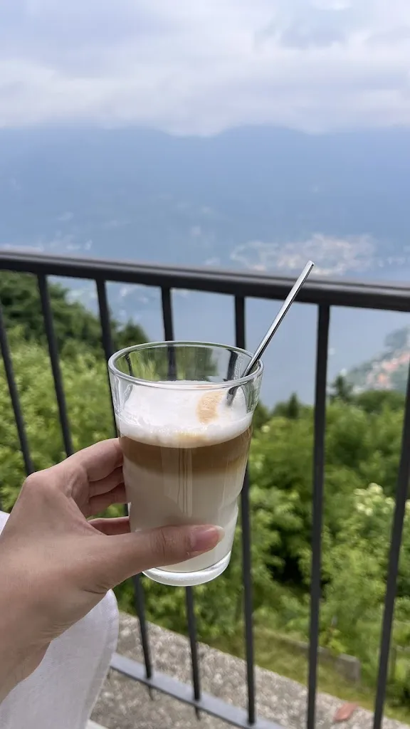 Joury Alotaibi_MamaGina Bistrot & Restaurant_Brunate_review