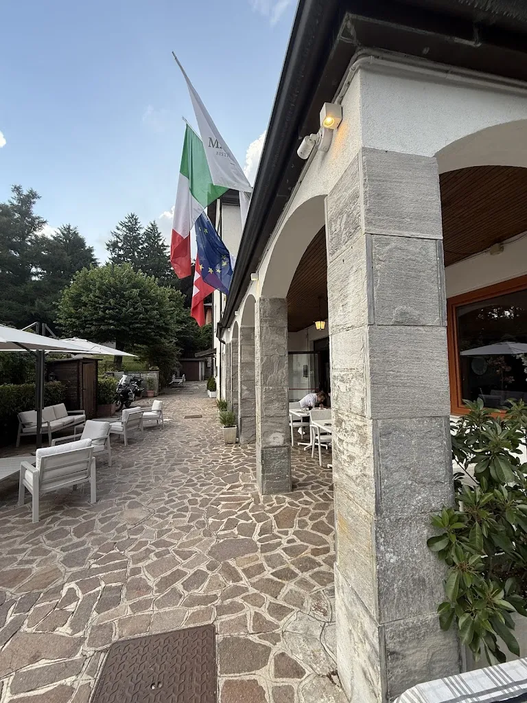 Keely Shofner_MamaGina Bistrot & Restaurant_Brunate_review