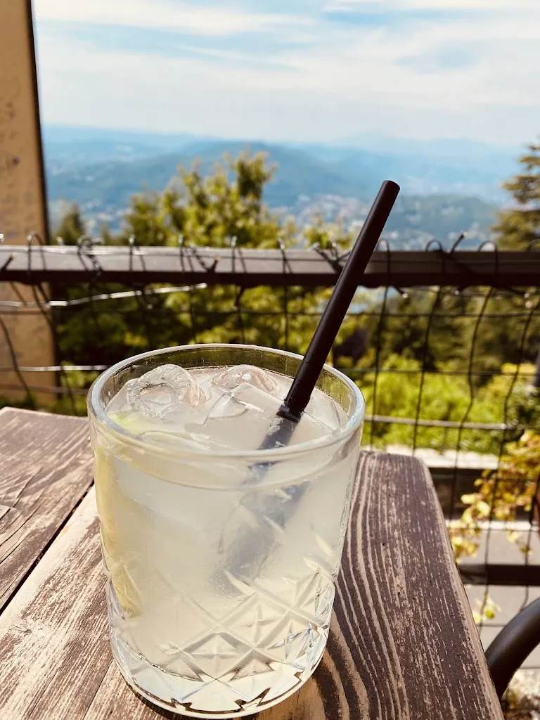 Surupa Chaki_Capolinea Bistrot_Brunate_review