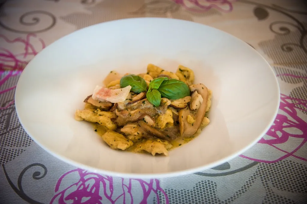 Ristorante Osteria Acqua Ciara_Brunate_slider_image_3