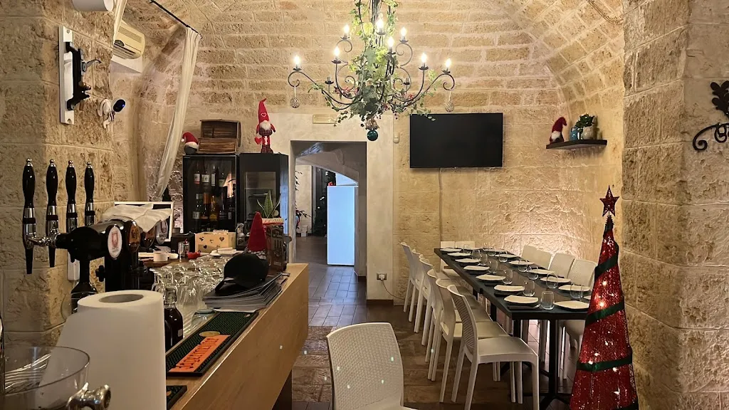 JASTER CLUB_Adelfia_slider_image_1