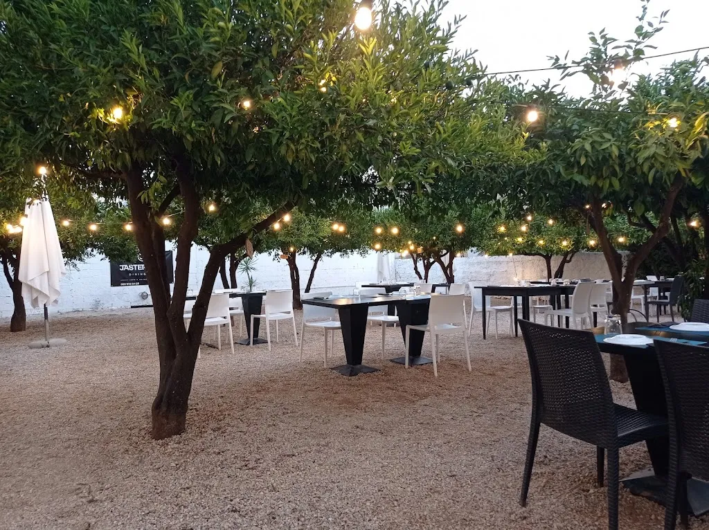 JASTER CLUB_Adelfia_slider_image_3