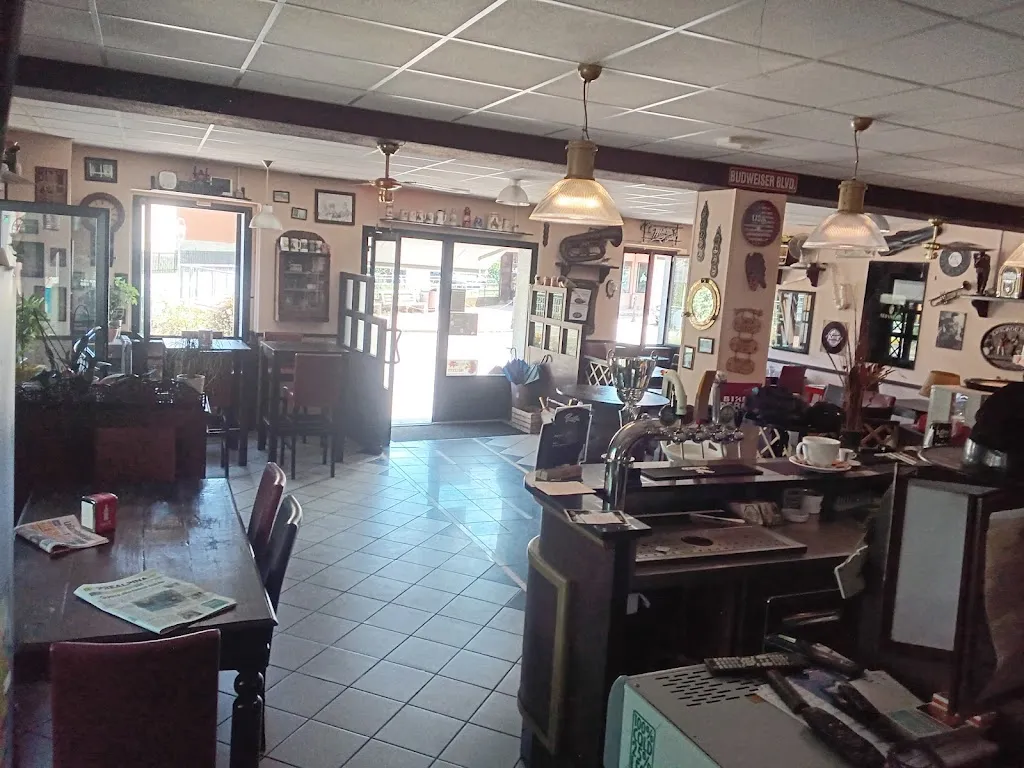 The Old Yankee's Pub And Grill_Brusimpiano_slider_image_2