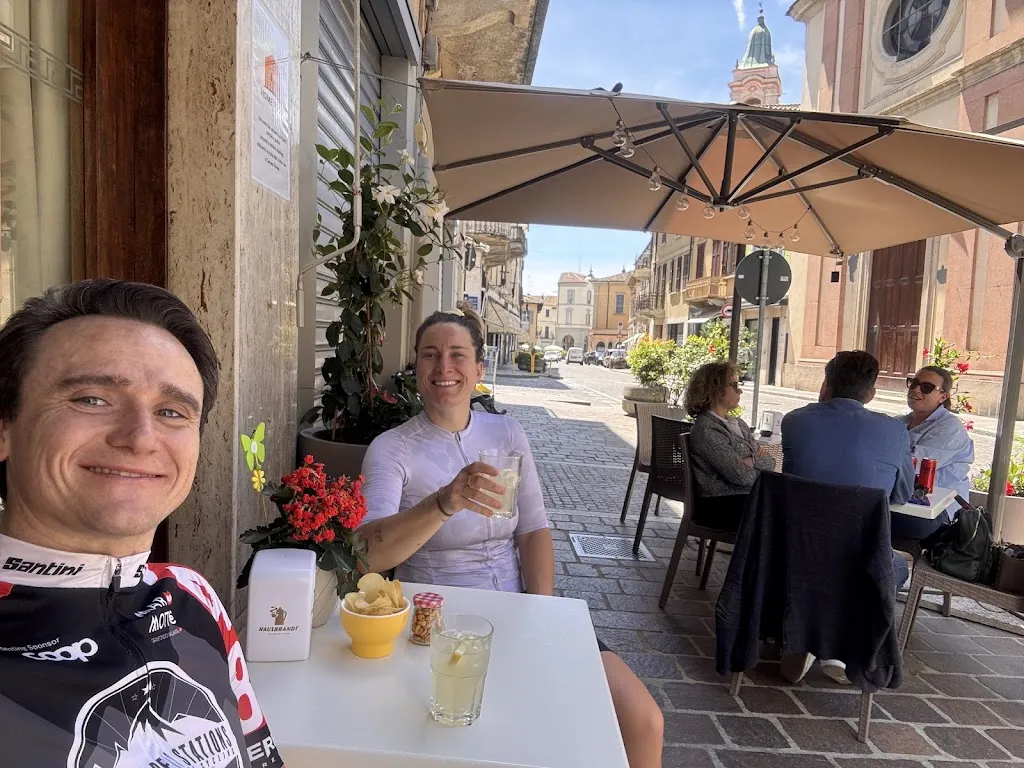 Tommy Ongena_Le Cafe 'Noir By Dallavalle Paolo_Broni_review