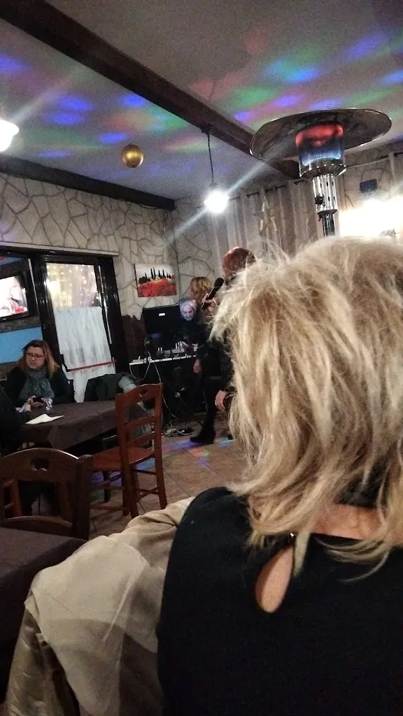 Lucia Primiceri_Pizzeria ERBAVOGLIO_Adelfia_review