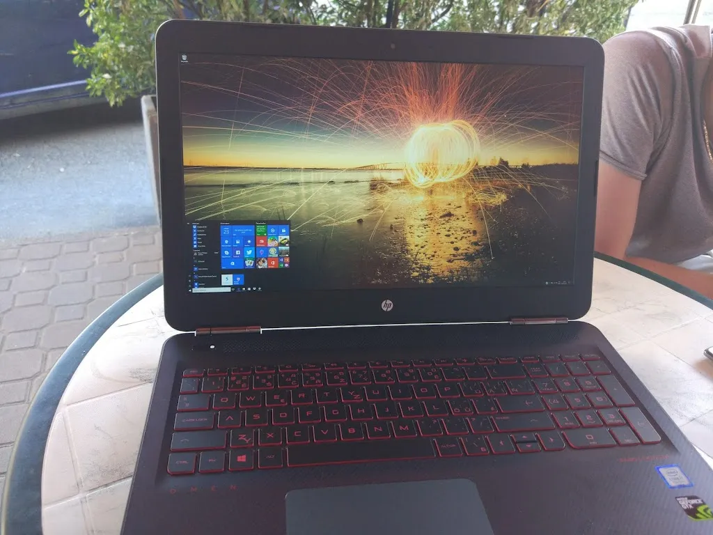 Bar Esperia_Broni_slider_image_1