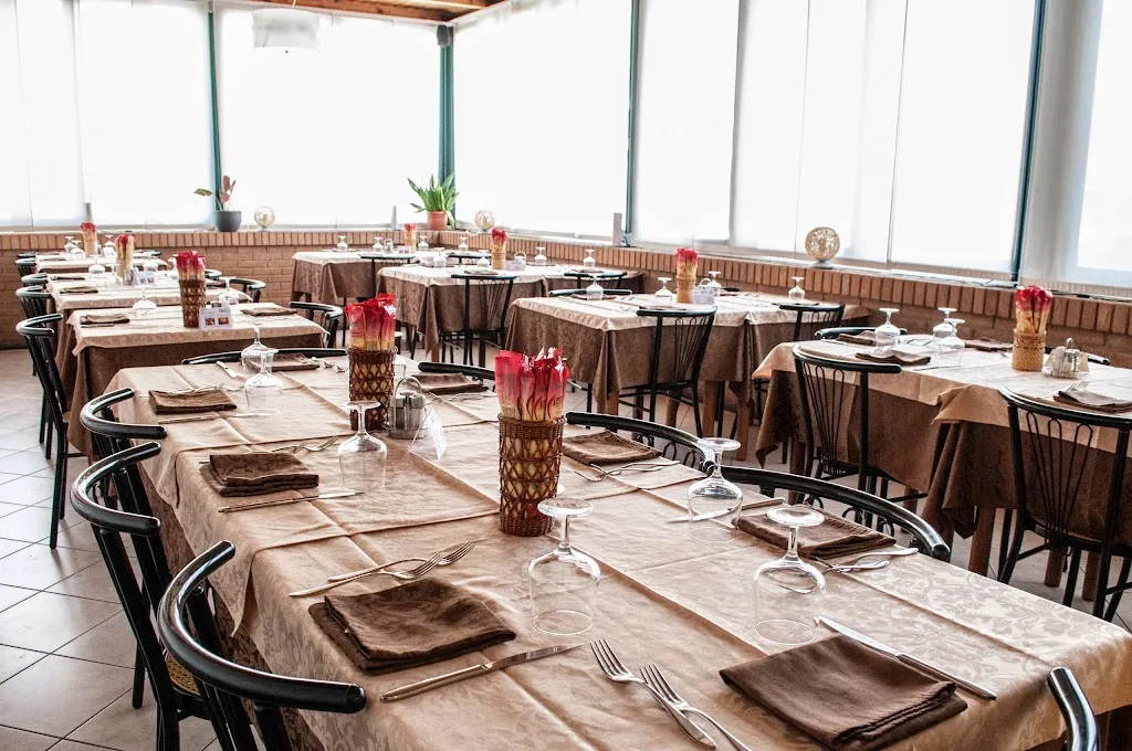 Ristorante Hotel Grillo Verde e Swagath restaurant in Broni