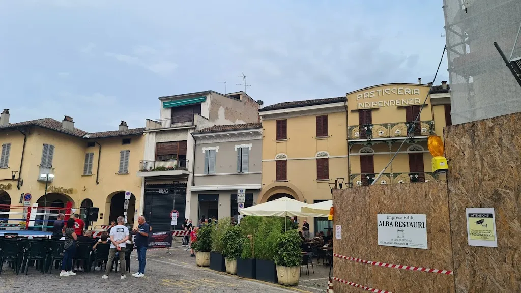 Maurizio Barsotti_Caffè indipendenza_Broni_review