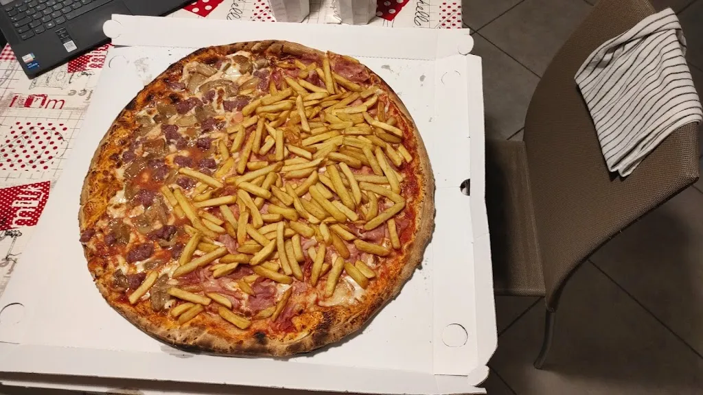 Menu_Pizzeria La Favola_Broni_image_3