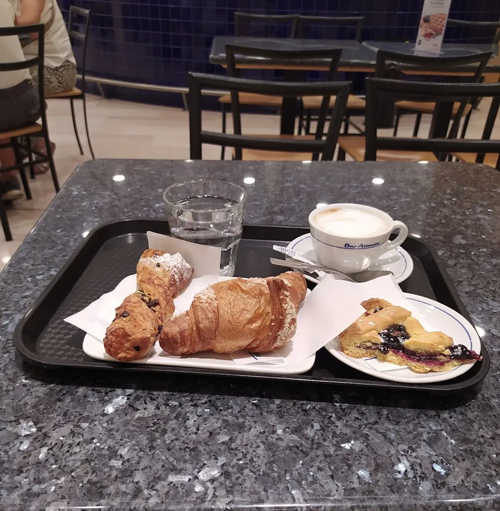 Menu_Bar Atlantic_Broni_image_7