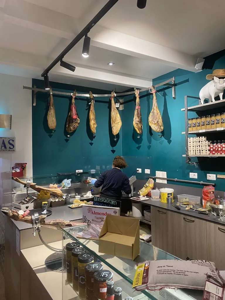 Edoardo Fretto_IBERI.CO SNC_Bulciago_review