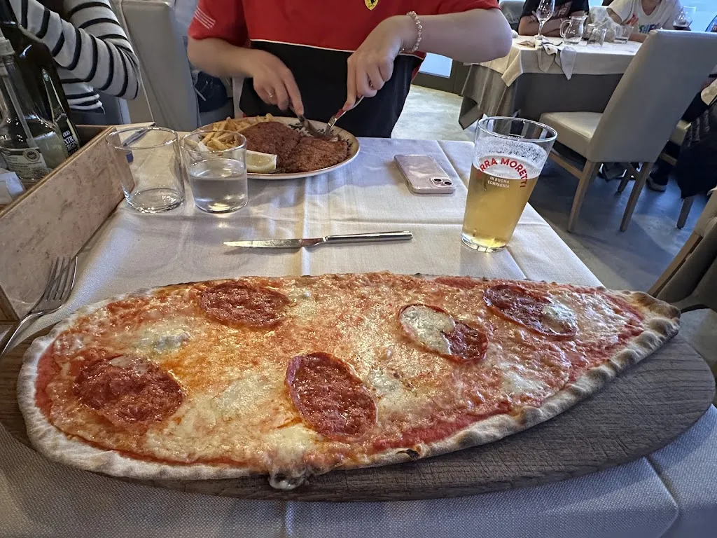 Marc Hulsman_Yelken Pizzeria & Steakhouse_Bulgarograsso_review