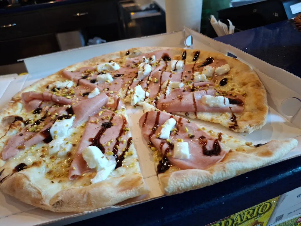 Pizzeria Da Mimmo_Bulgarograsso_slider_image_3