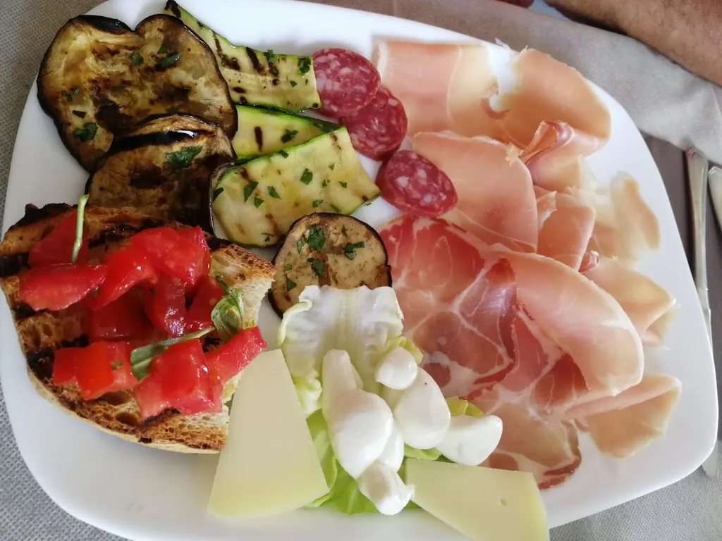 Francesca Contestabile_da Liberato_Alberona_review