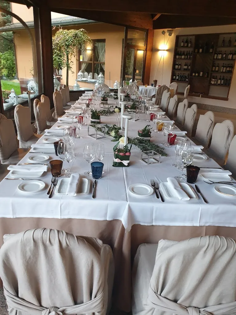 Feeling Restaurant_Burago di Molgora_slider_image_3