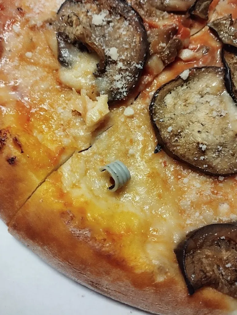 Raffaella_Pizzeria Fratelli_Burago di Molgora_review