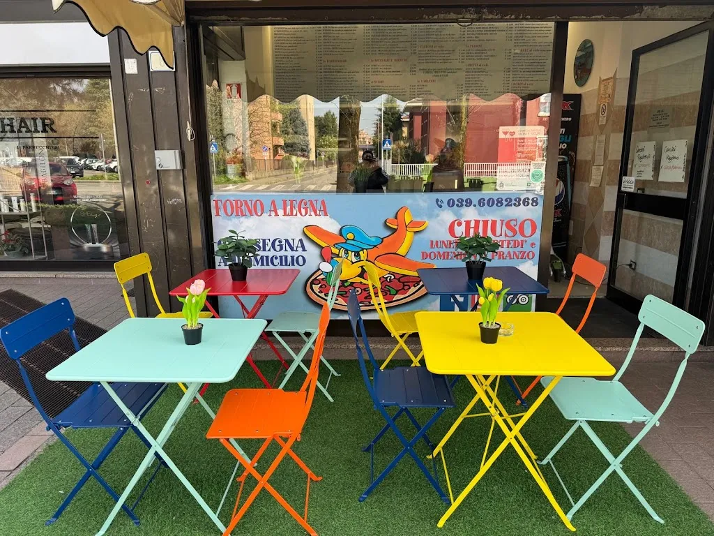 Pizza al Volo Burago di Molgora restaurant in Burago di Molgora