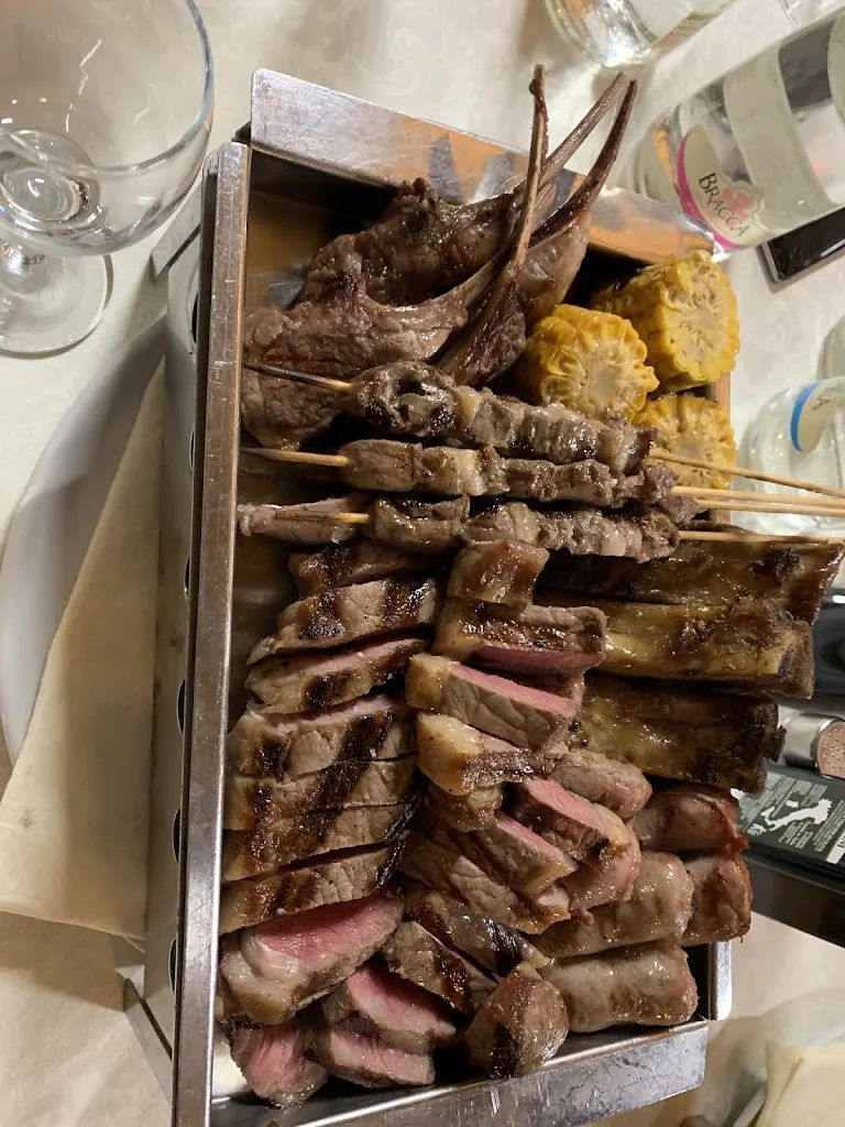 Tasos Karapanagiotis_Ristorante La Griglia sul Fuoco_Buccinasco_review